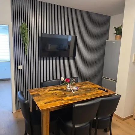 Bm Deluxe 5 * Bergheim (Rhein-Erft-Kreis)